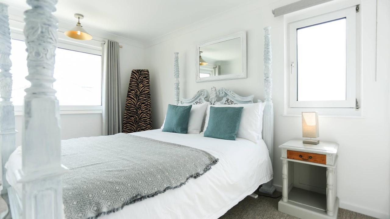Tides - Beach Front Apartment In Bracklesham Bay Chichester Kültér fotó